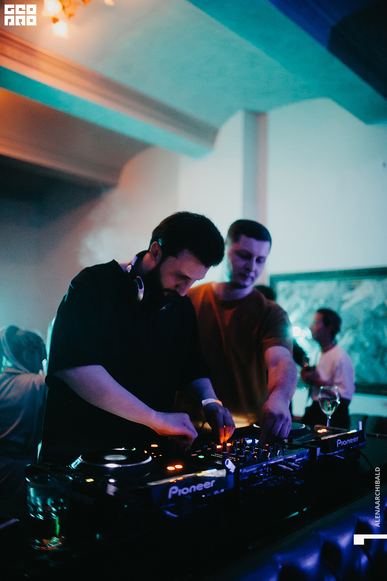 2022-05-07 00-18-10_alenaarchibald039.jpg