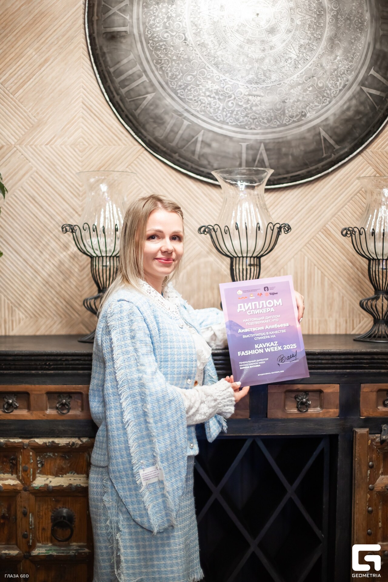 photo 218_resized.jpg