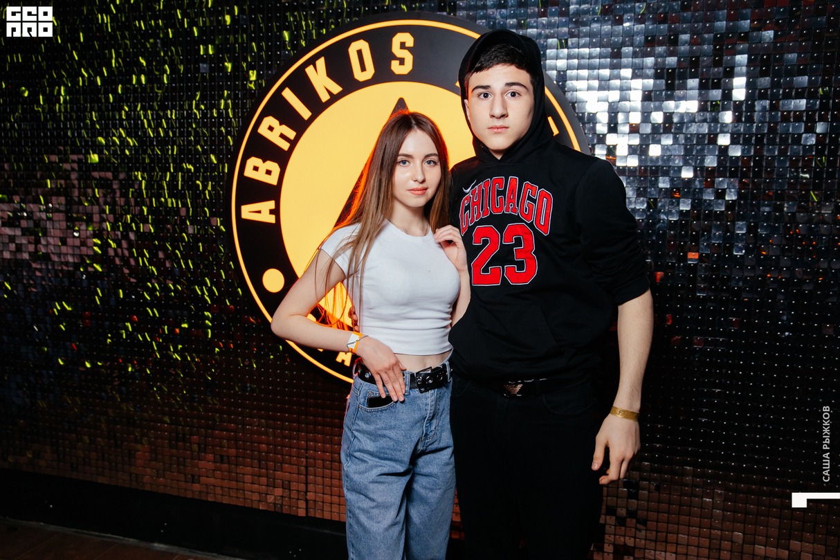 Purely.place ABRIKOS ARENA 19