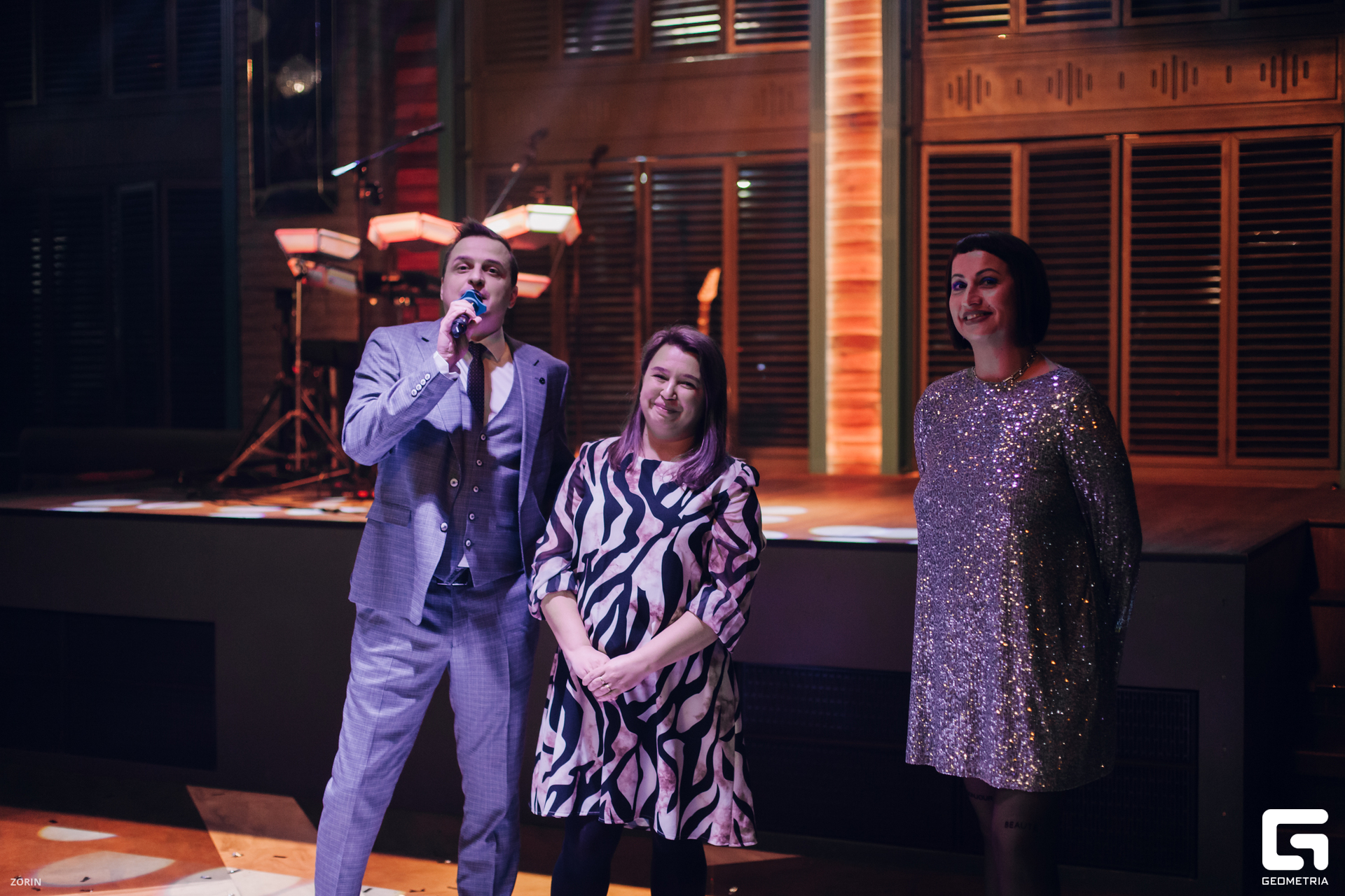 067-20-17-00-19-12-24- Zorin.jpg