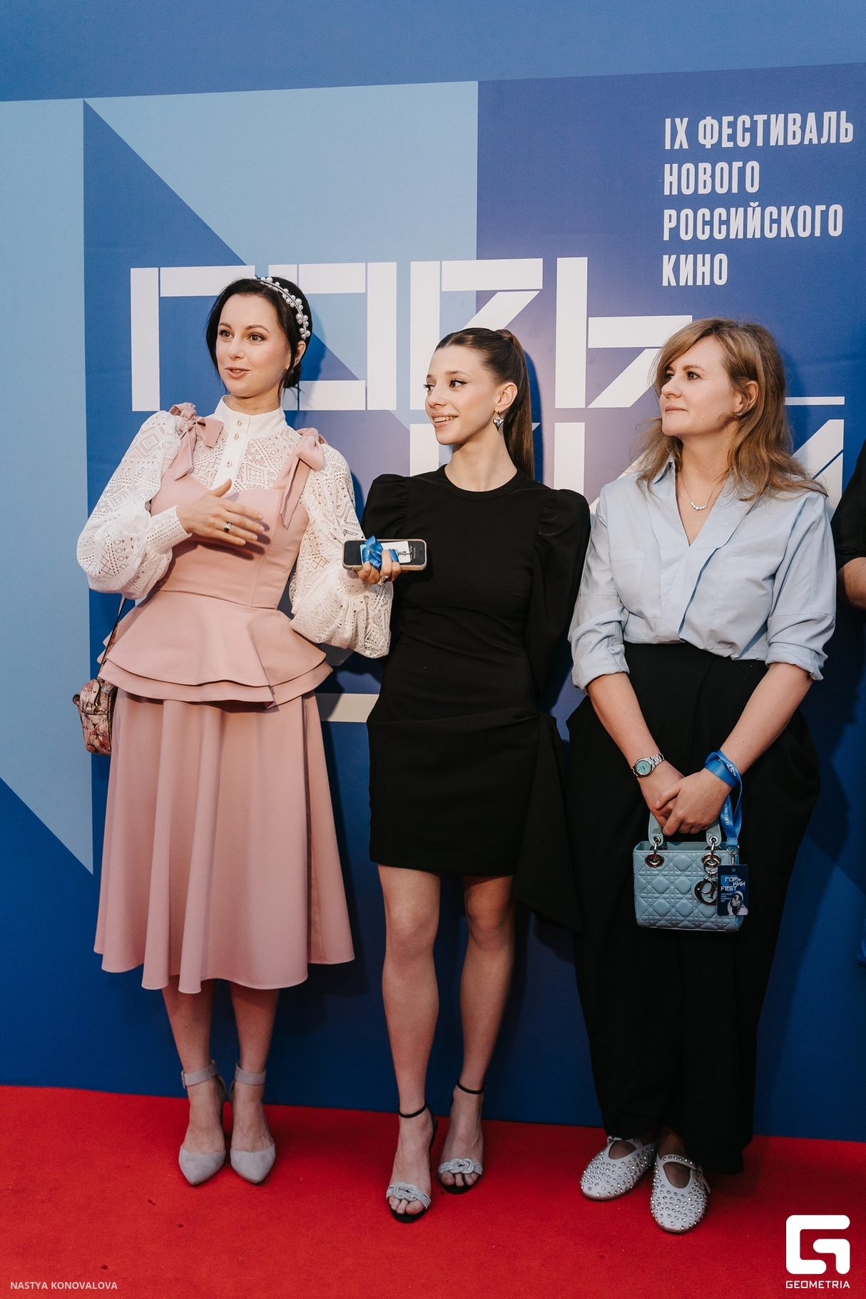 Премьера сериала «Три сестры» 11