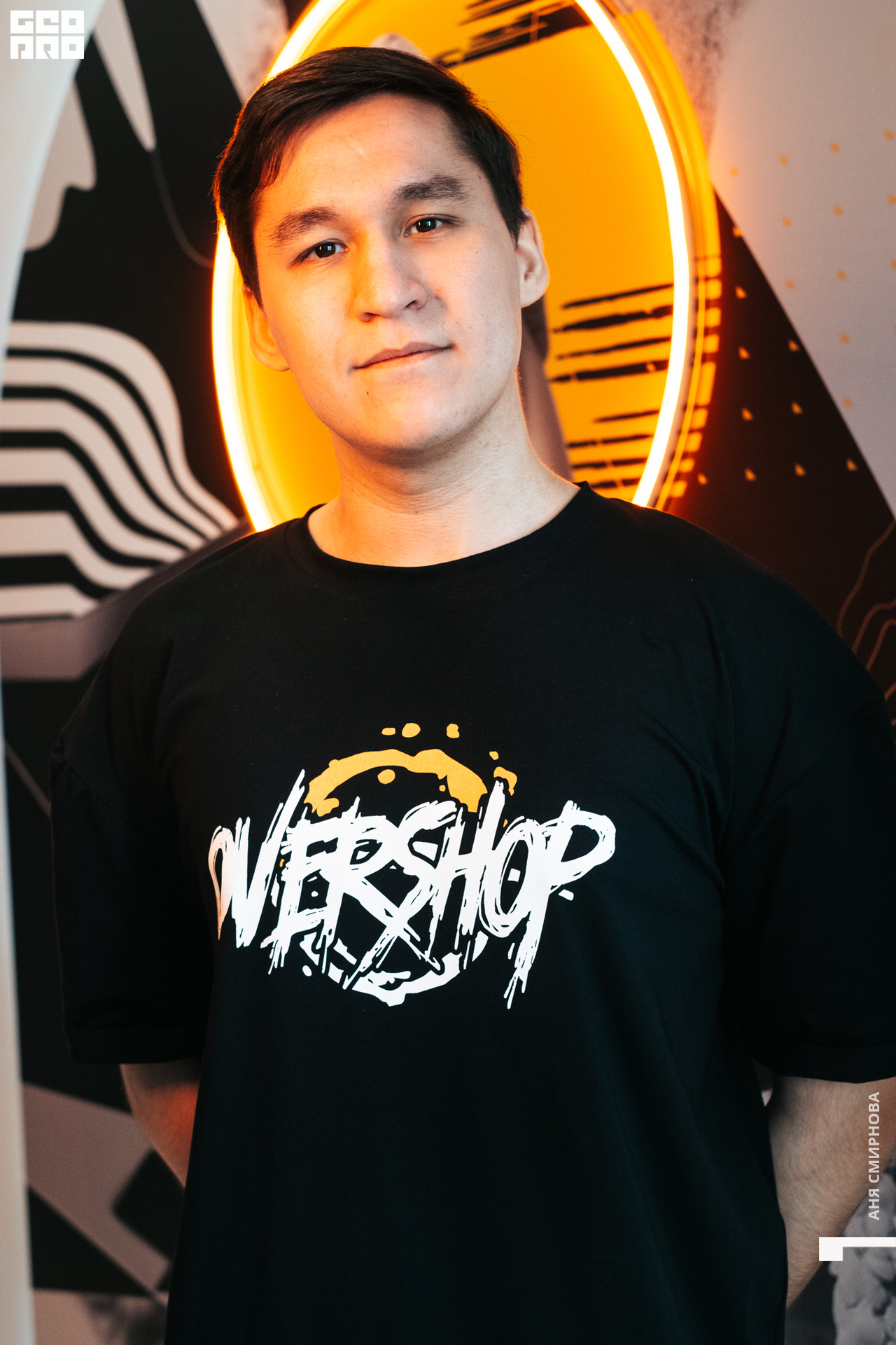 0004020210320. 120403  Smirnova_OPERSHOP.jpg