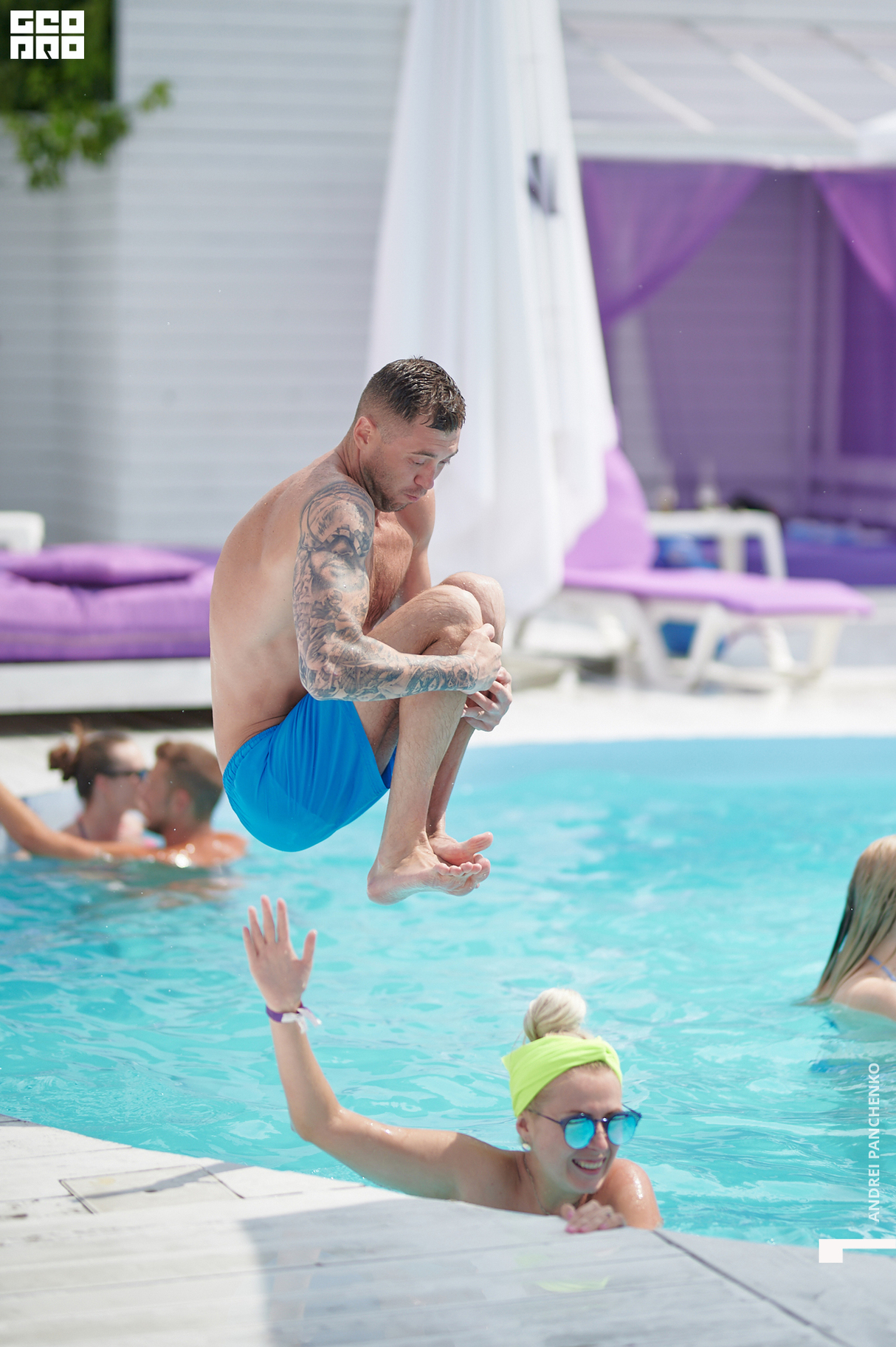 Day pool party 8
