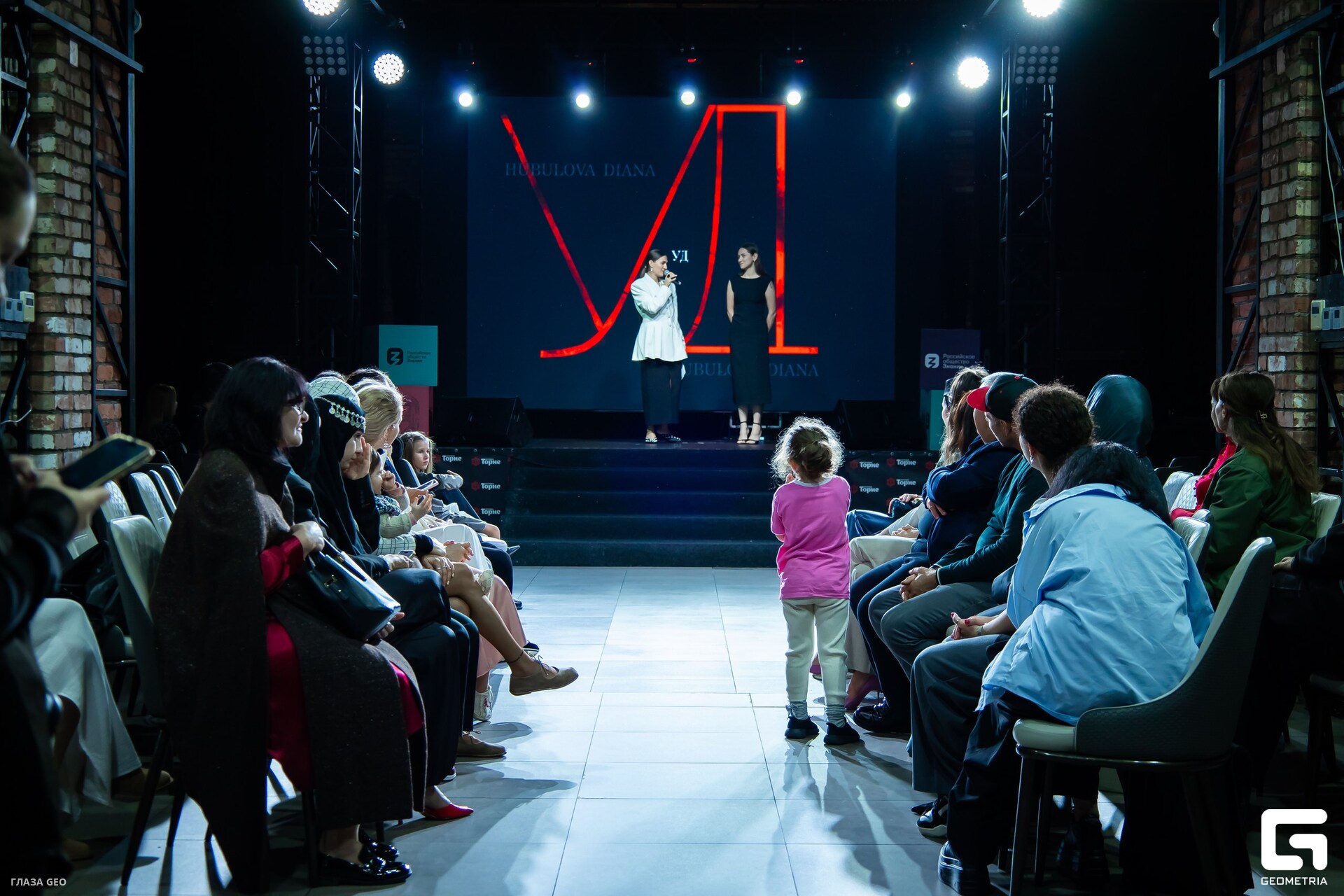 photo 88_resized.jpg