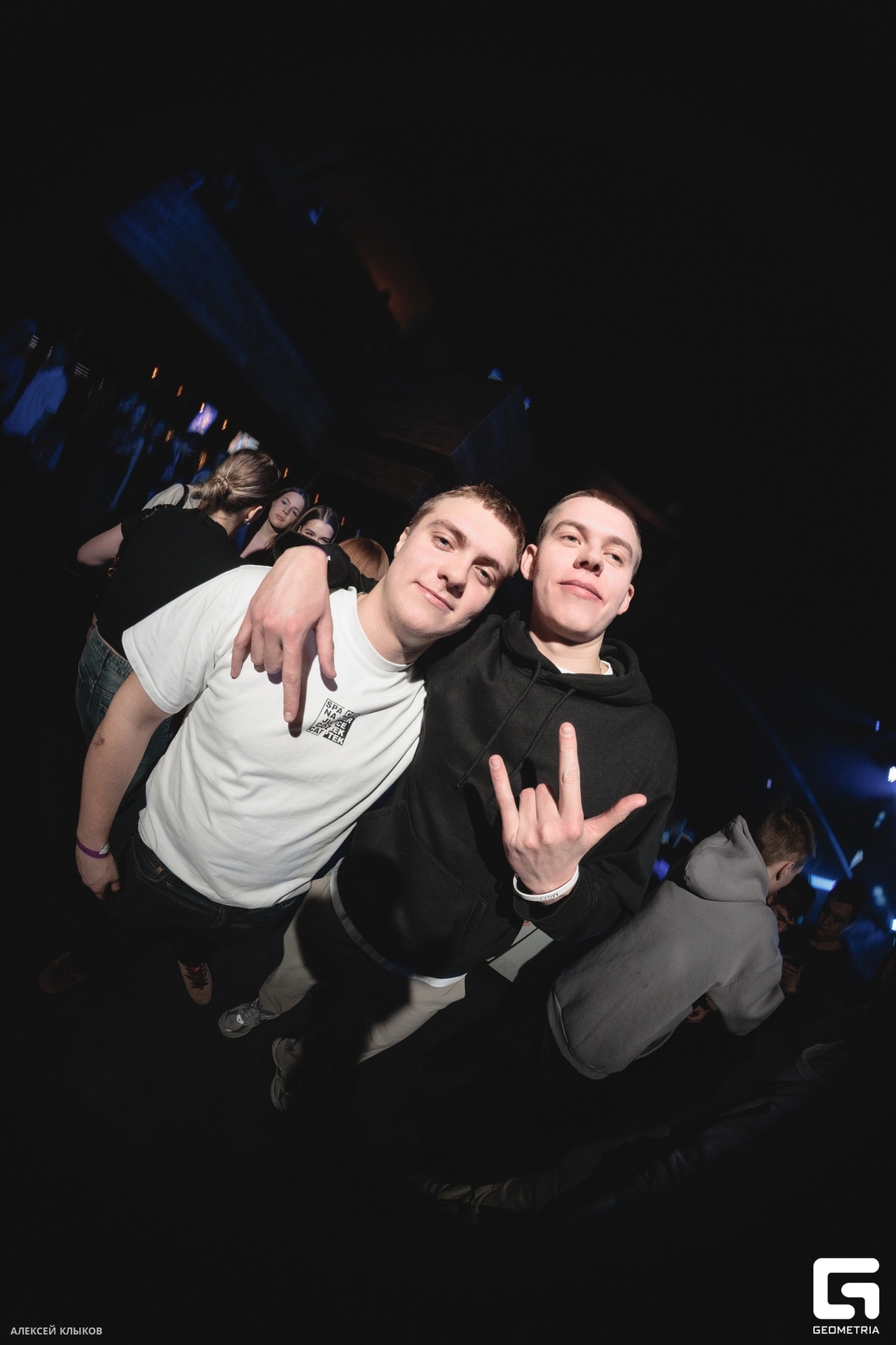 MAIN: LOVE MUSIC X ПОЛКА 13