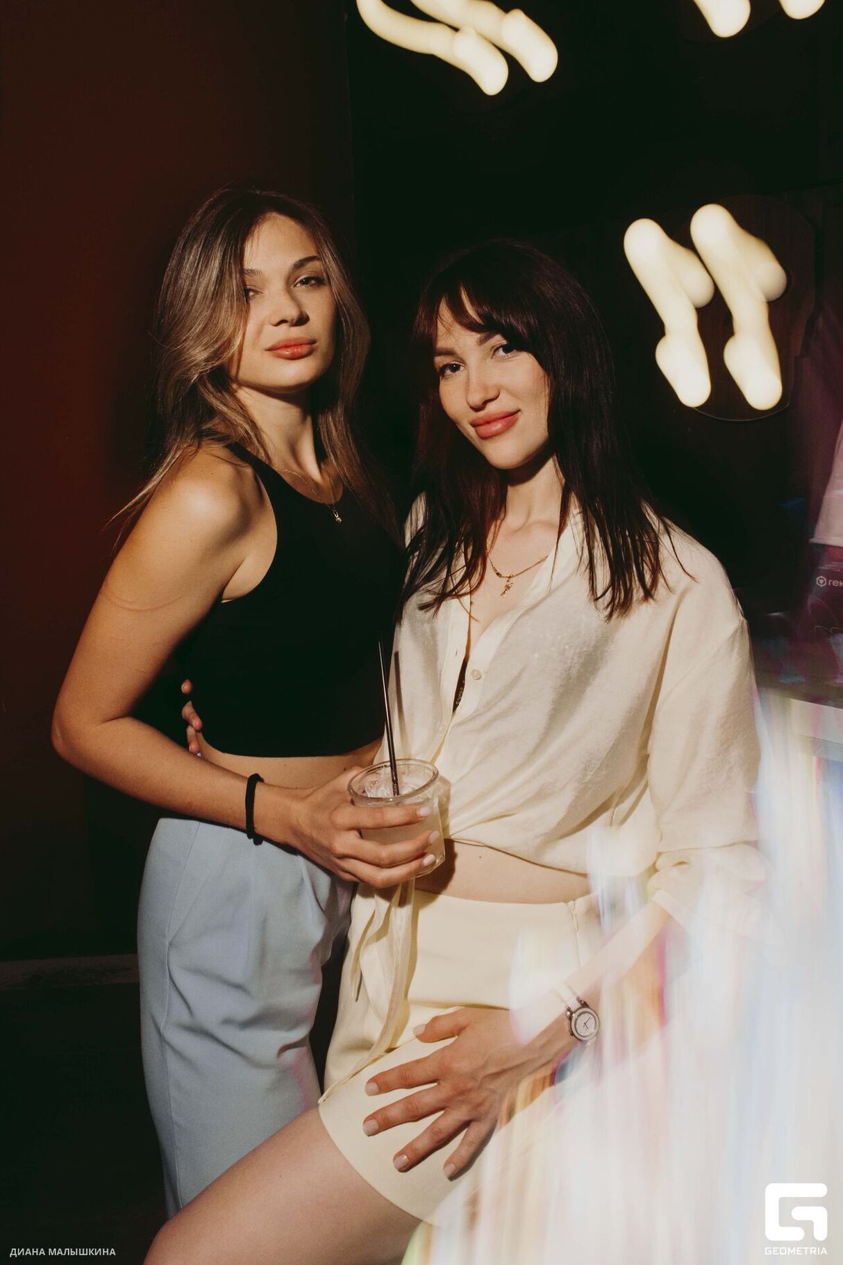 FIESTA DE CHICAS 22