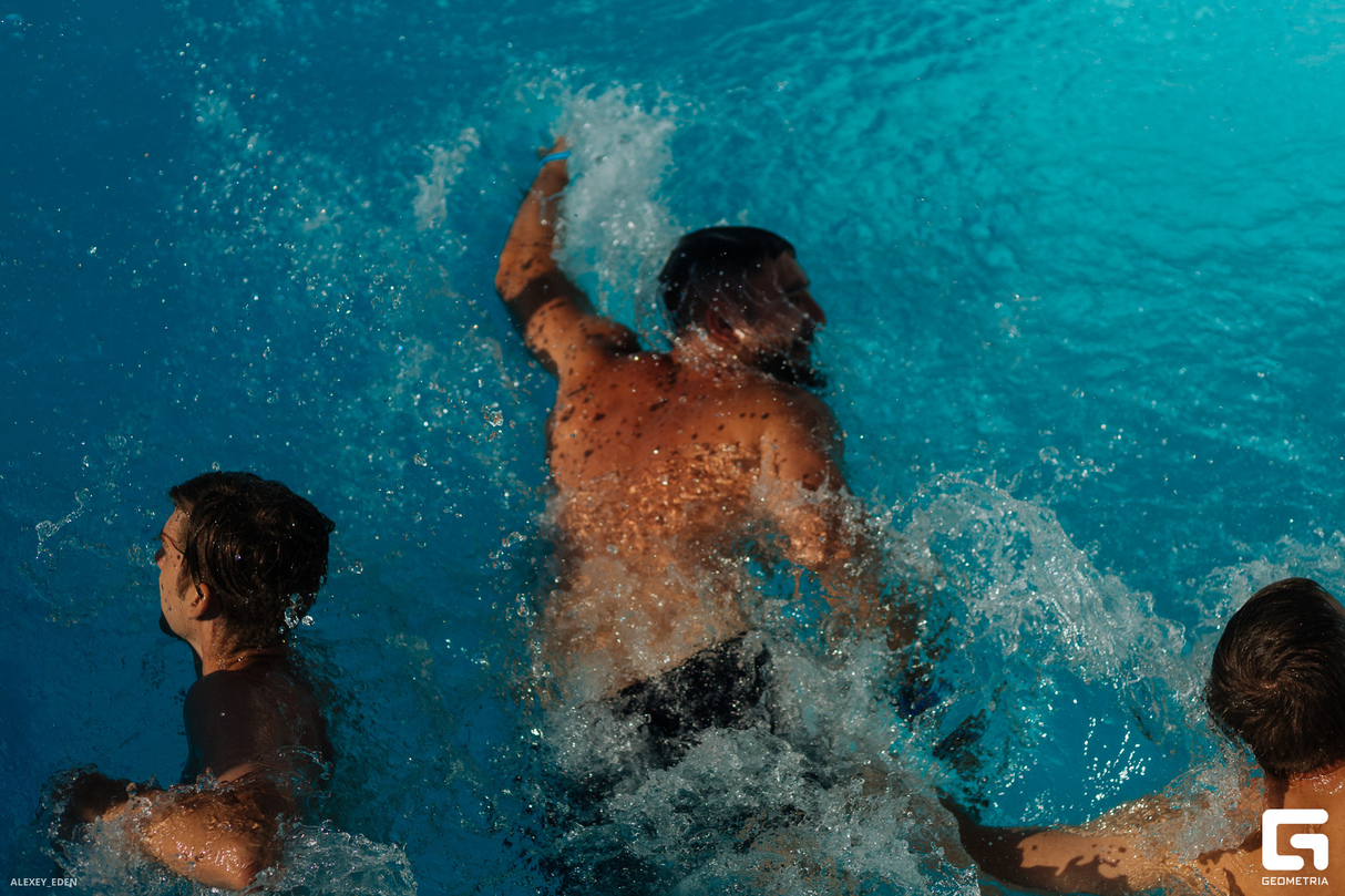 POOL DAY 27