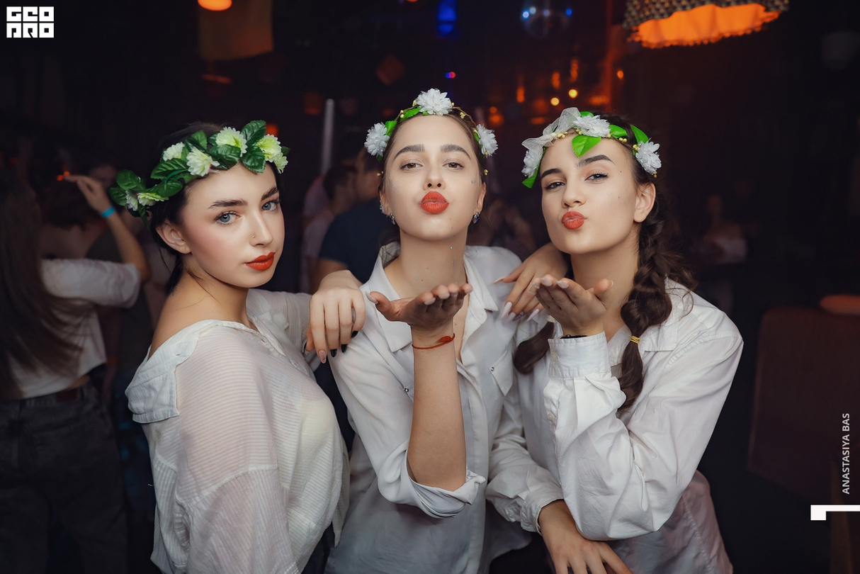 Weekend Party 9