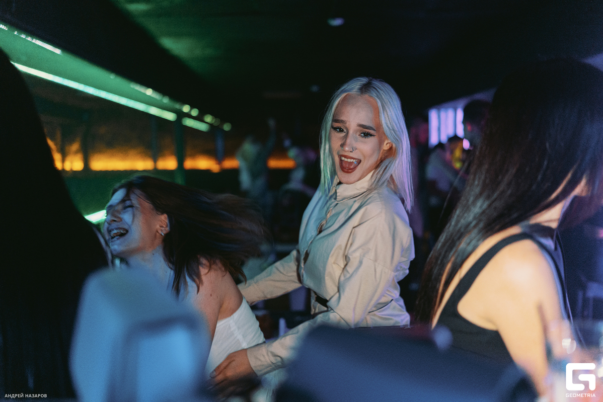 Saturday Night 27
