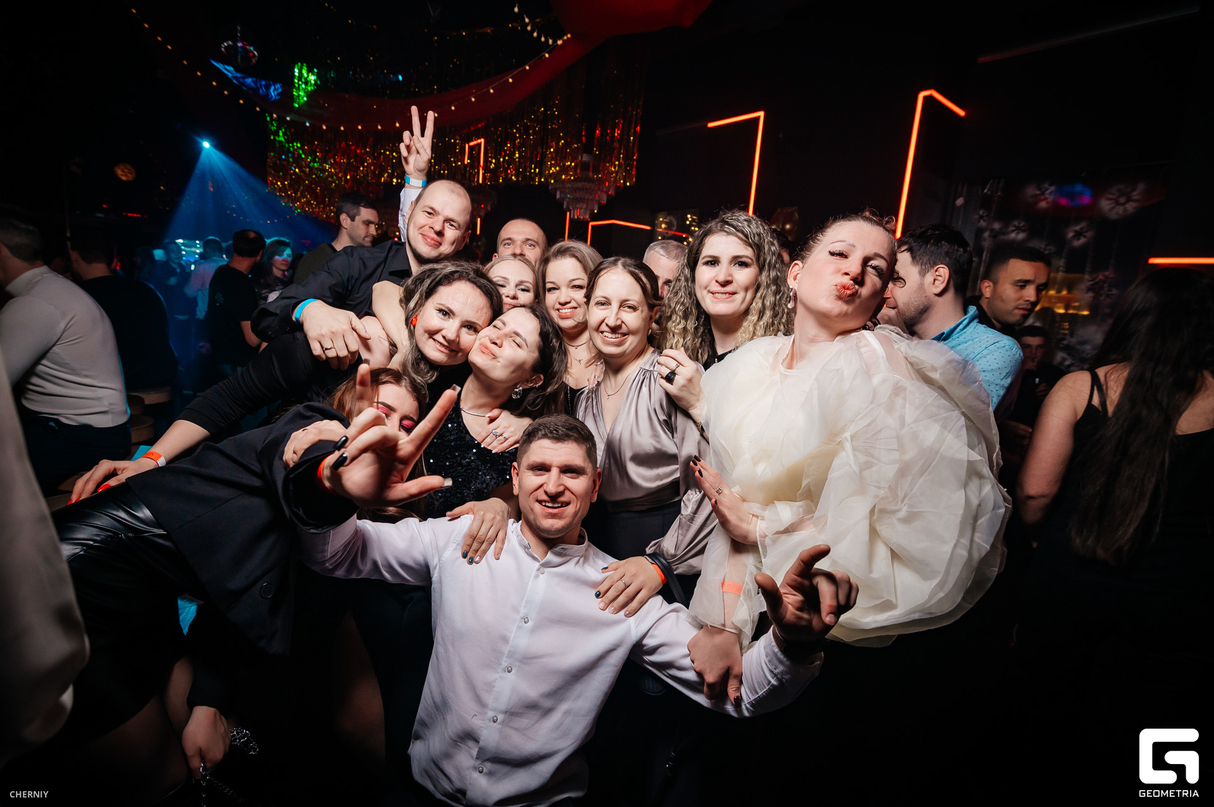 Saturday party 13
