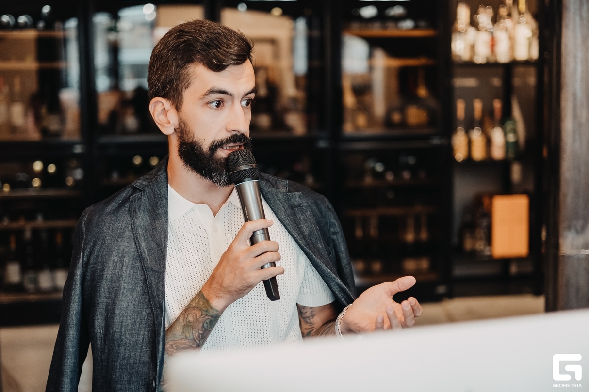 Розыгрыш от Enoteca Centrale 15