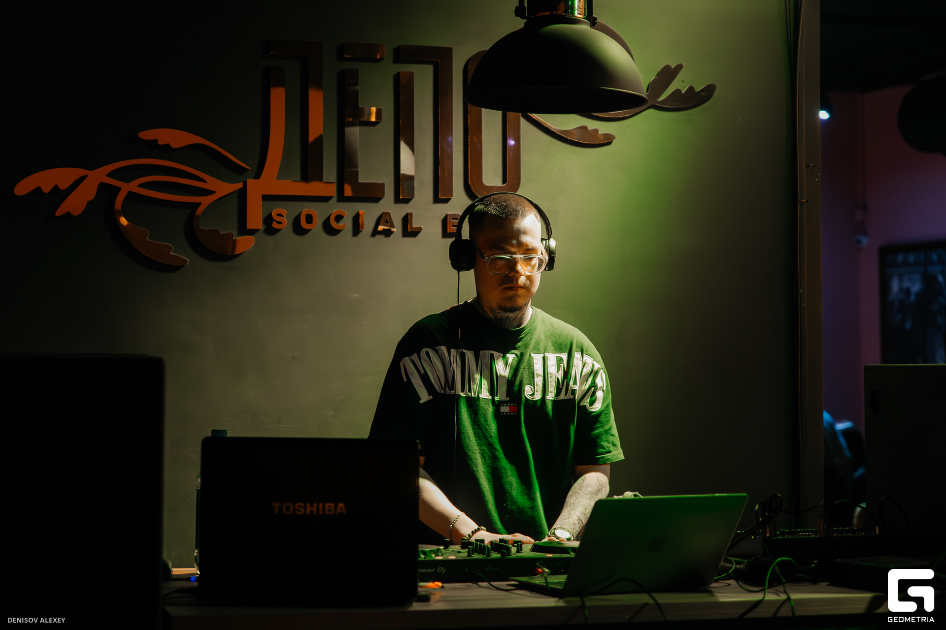 CE7A5540-Улучшено-Ум. шума.jpg