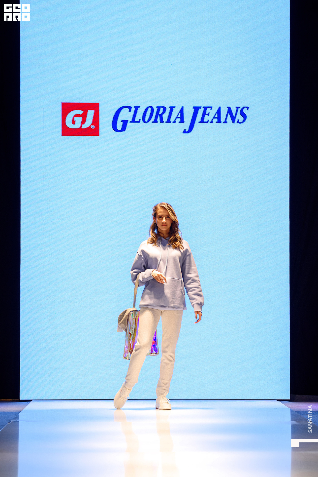 0520_2021-04-23_19-56-00 - Sanatina.jpg