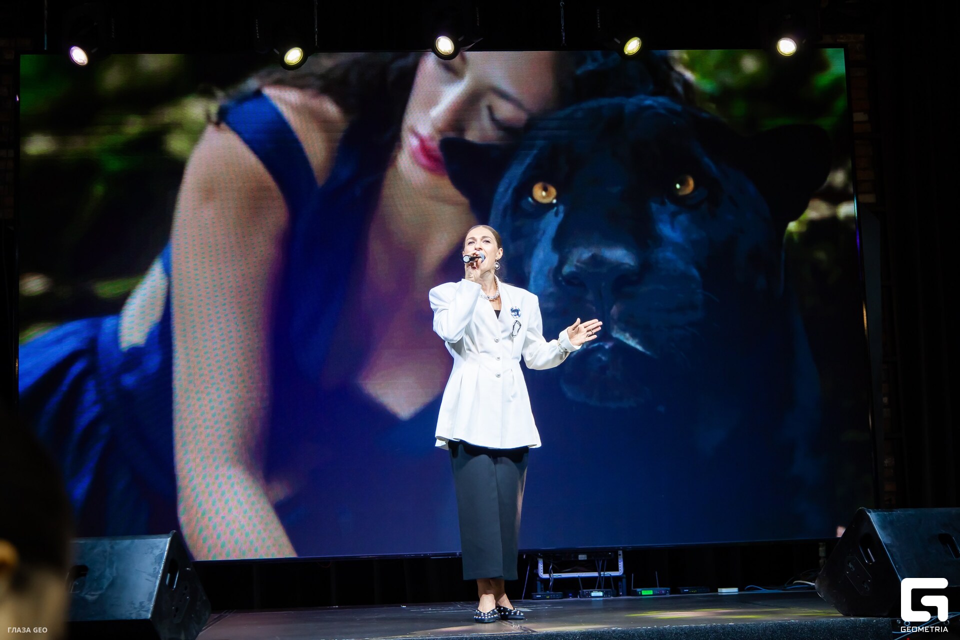 photo 65_resized.jpg