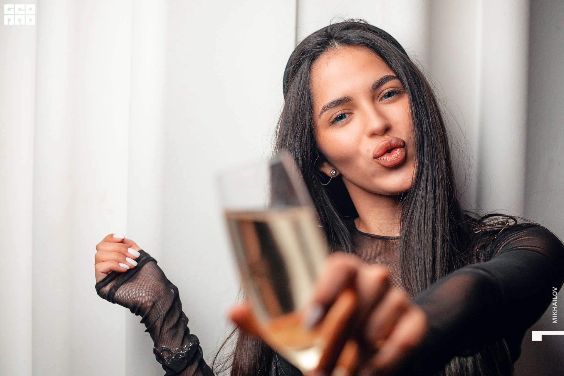 040-21-03-2021-03-25-Shake - Mikhailov - 2560.jpg