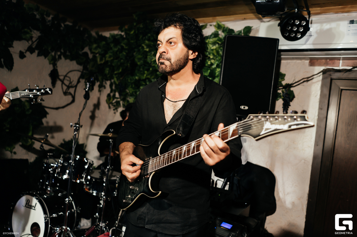 SANTA LUCIA band в ГАМАРДЖОБА 18