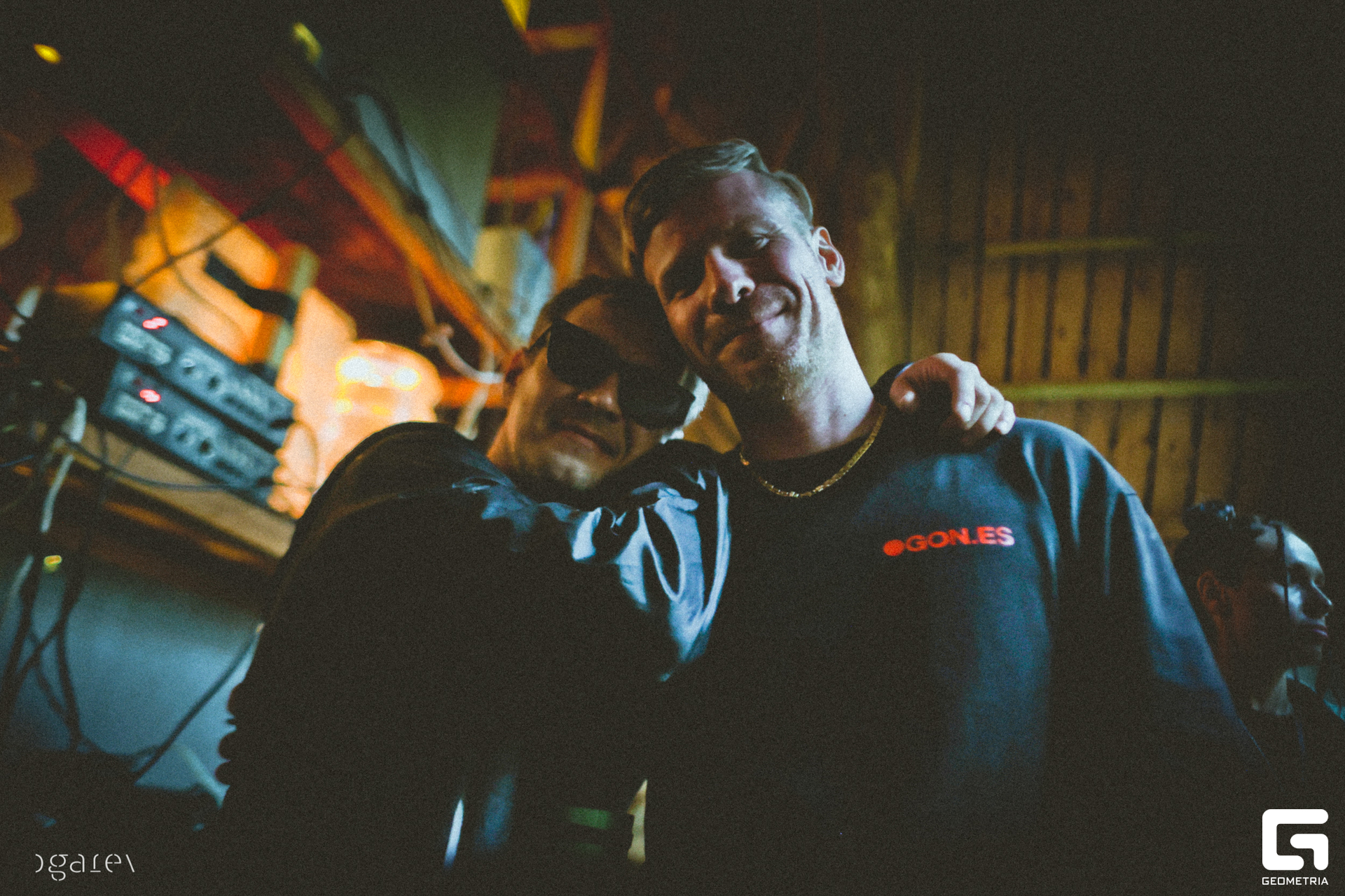 OUTLINE 2025-109.jpg