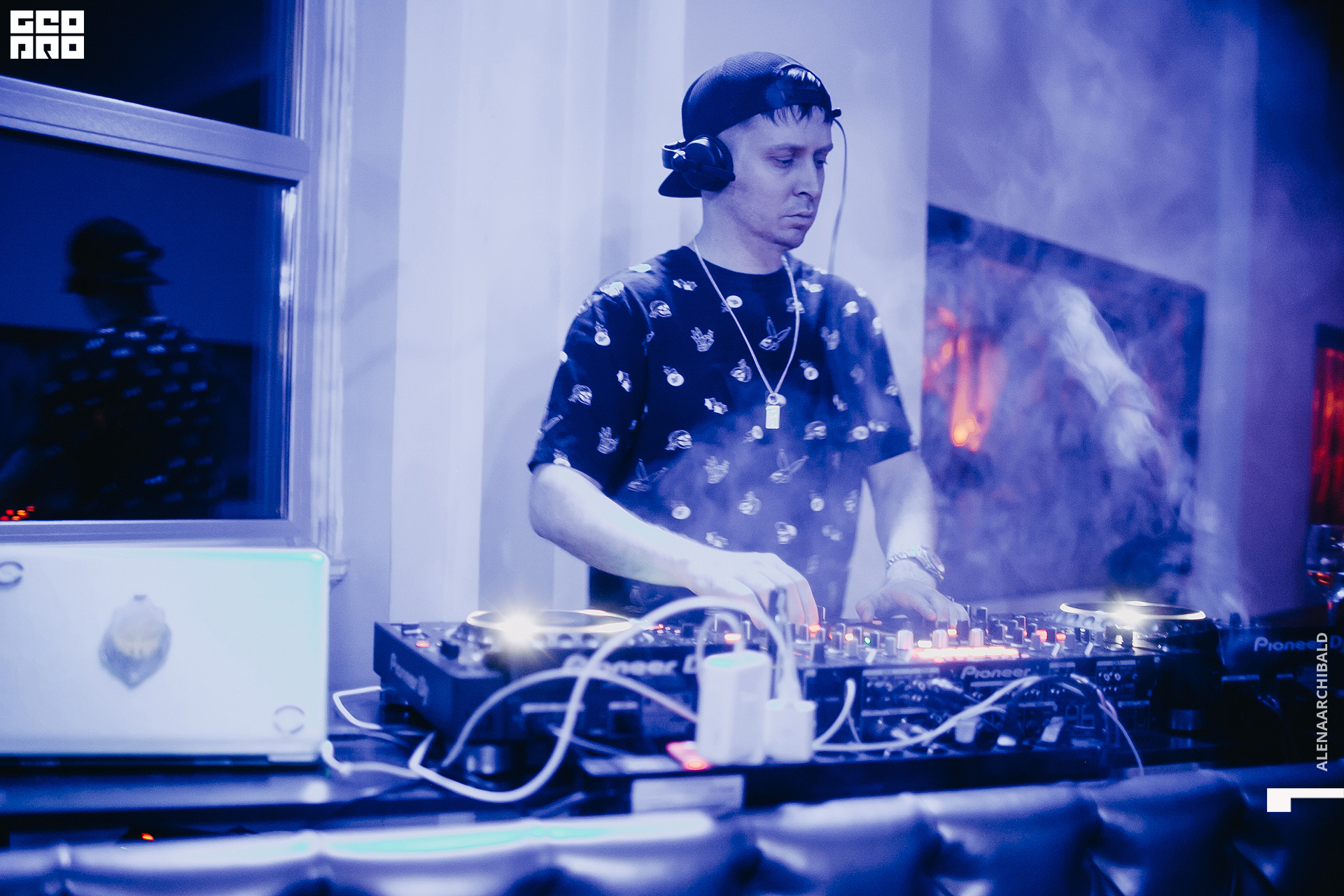 2022-05-21 00-29-50_alenaarchibald051.jpg