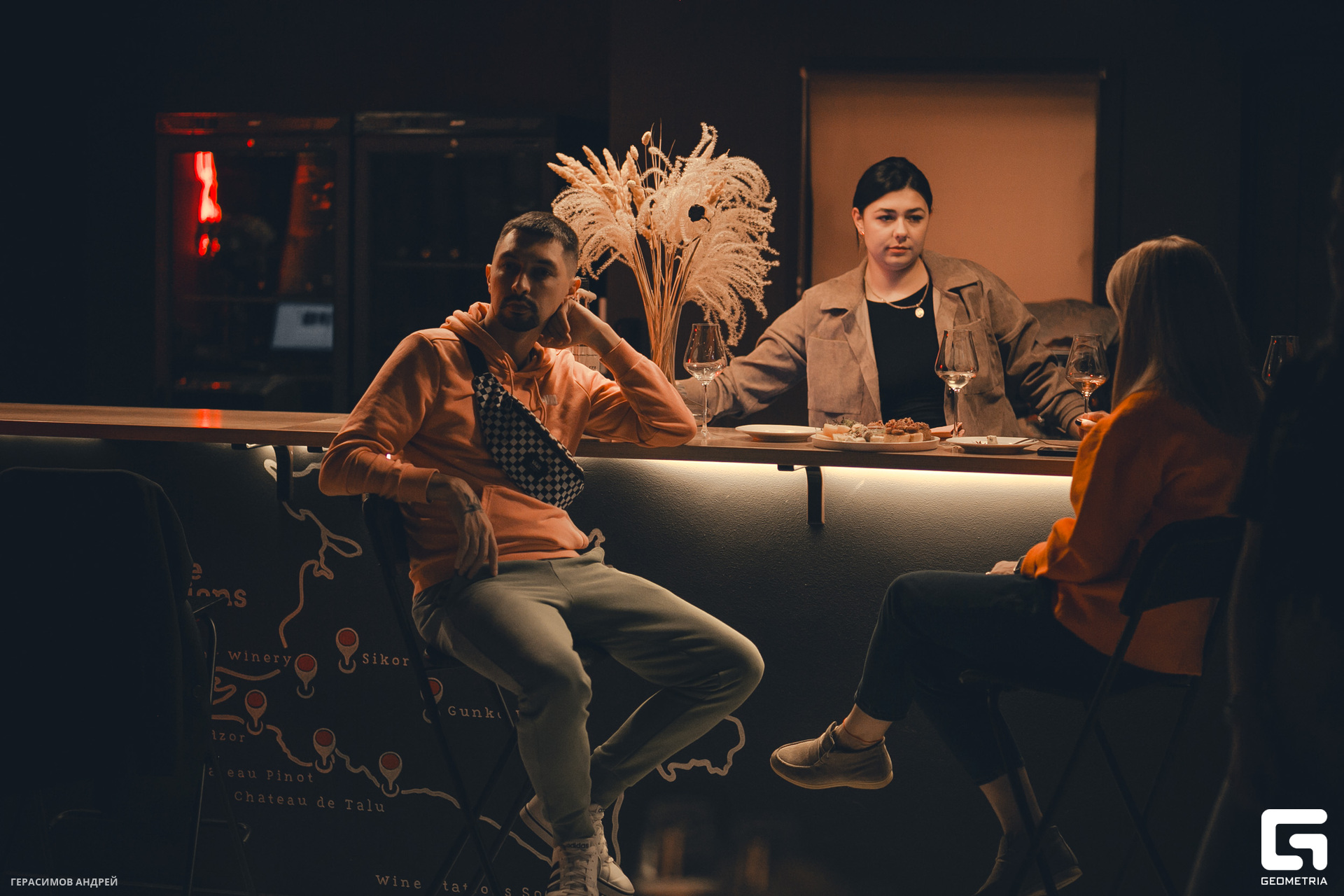 013  Wine station 16.11.jpg