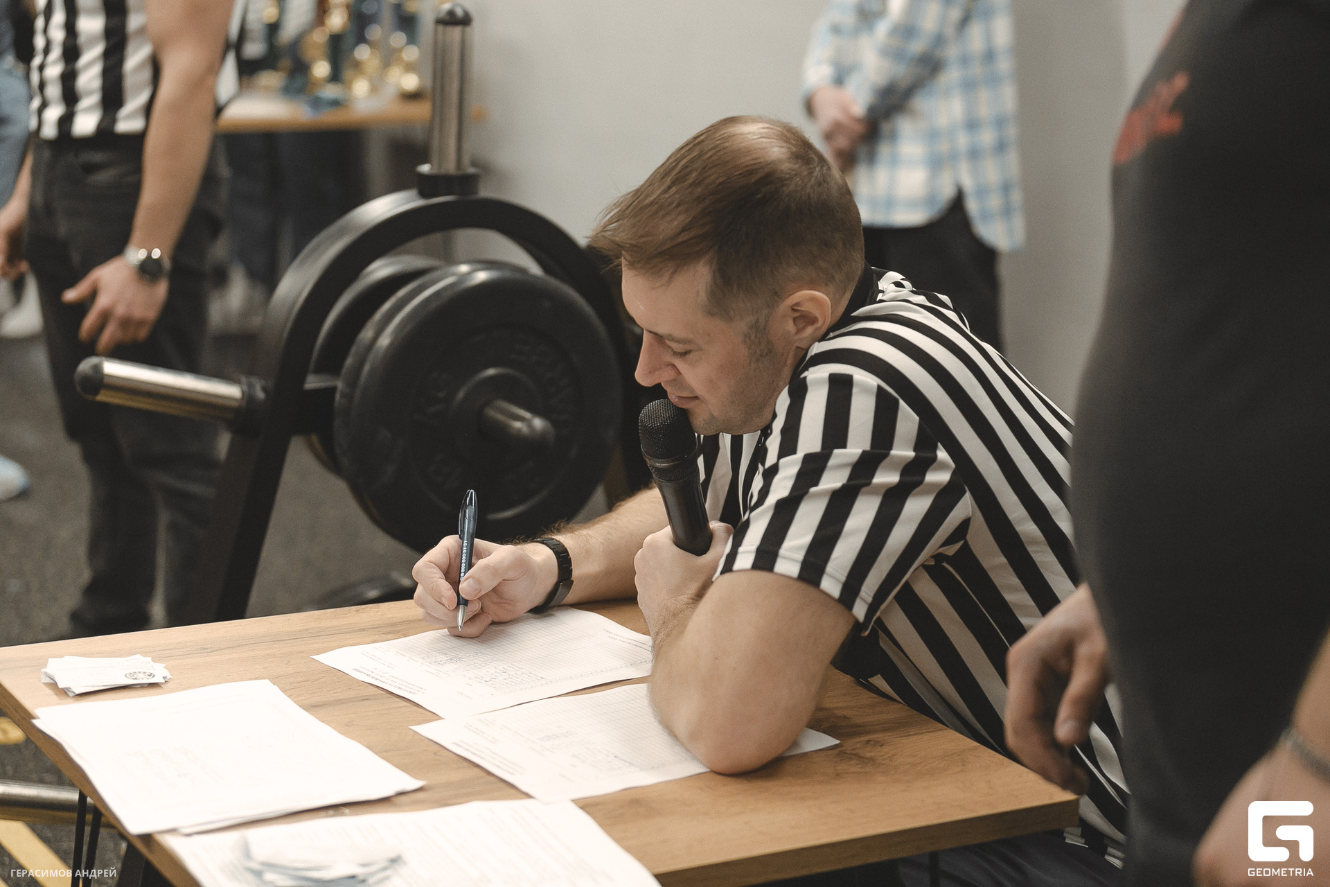 106 Dark Fit 10. 03.jpg