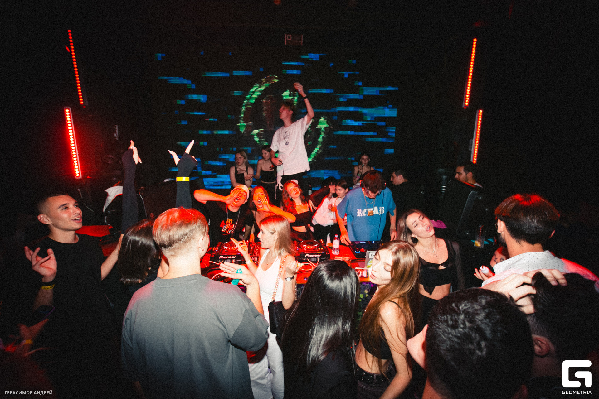 163 Repeat 26.08.jpg