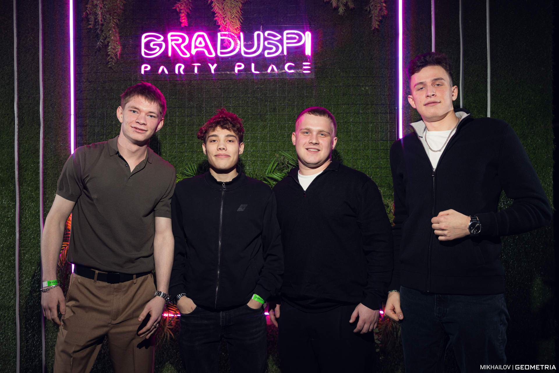 010-311224-0124 Mikhailov-weblogo.jpg