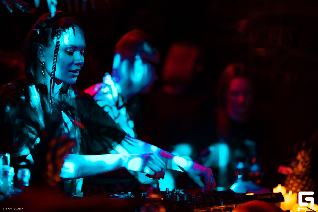 Jungle party by Mantra project 15