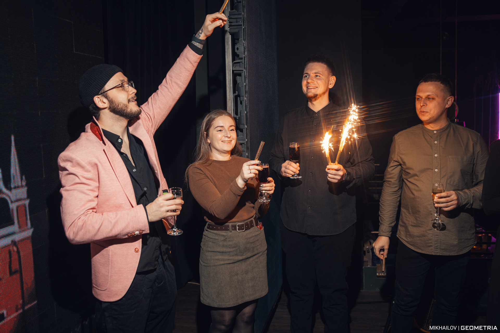 082-311224-0018 Mikhailov-weblogo.jpg