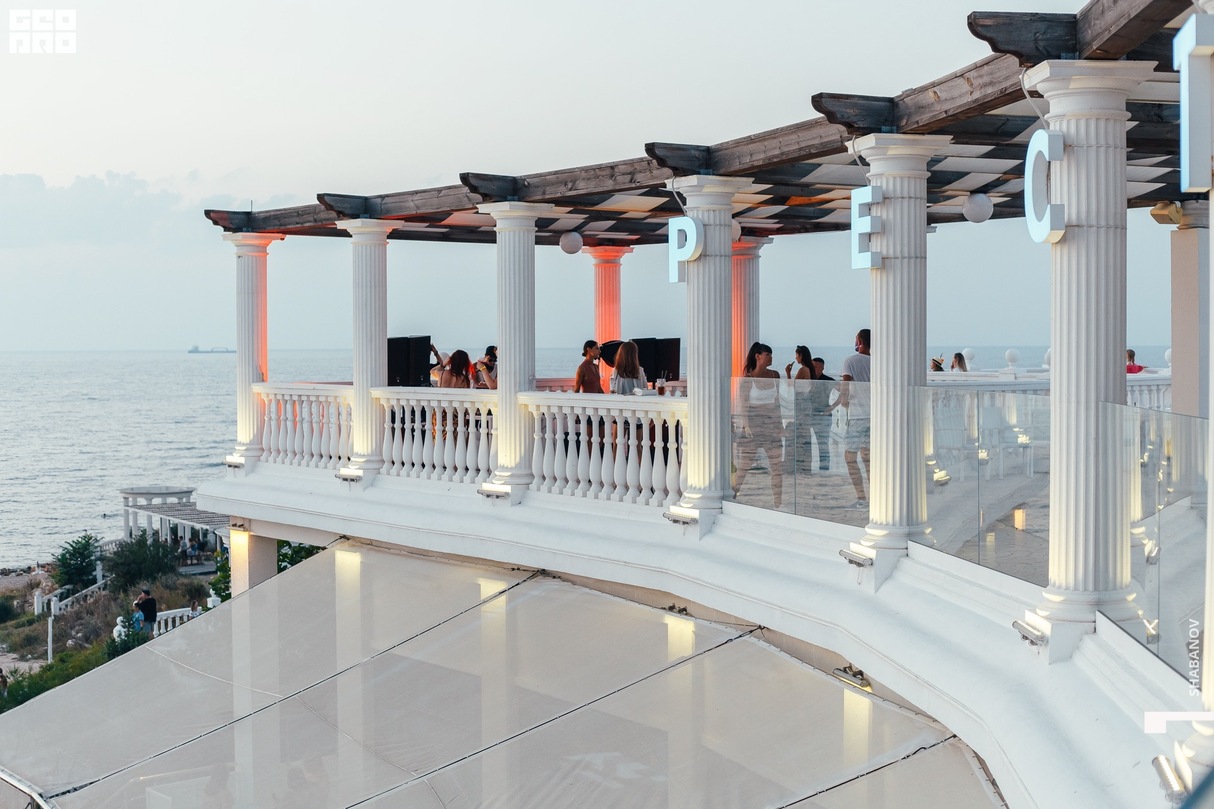 Sunset party 30