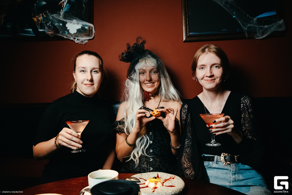 БАЛ ALTER EGO. Хеллоуин-вечеринка в ресторане "Rock Bar" 11