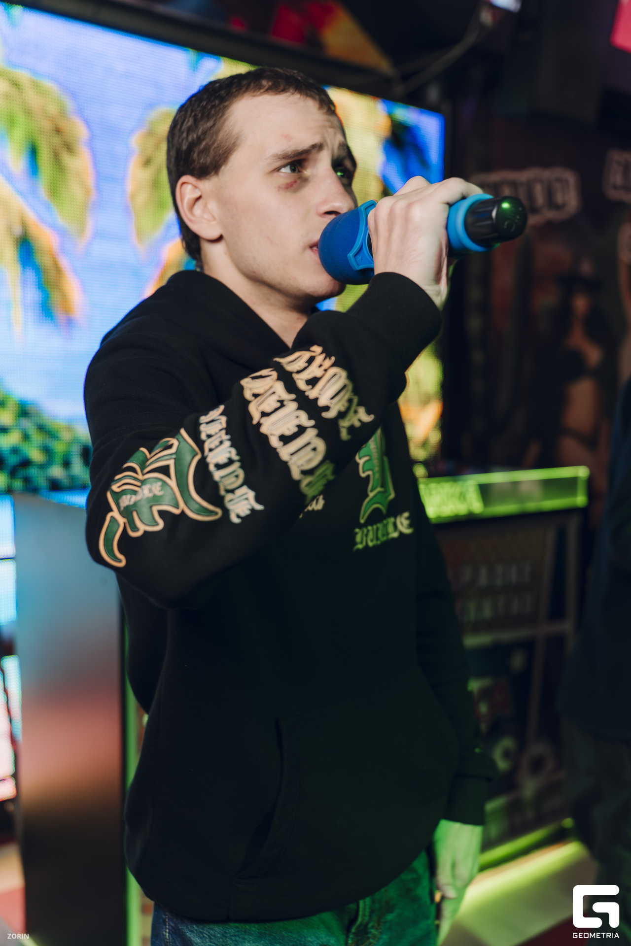 044_01-15-54 _11-10-25_Zorin.jpg