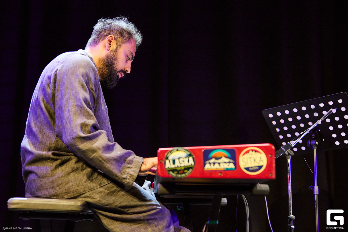 Tony Karapetyan Trio и Армир Ли 28