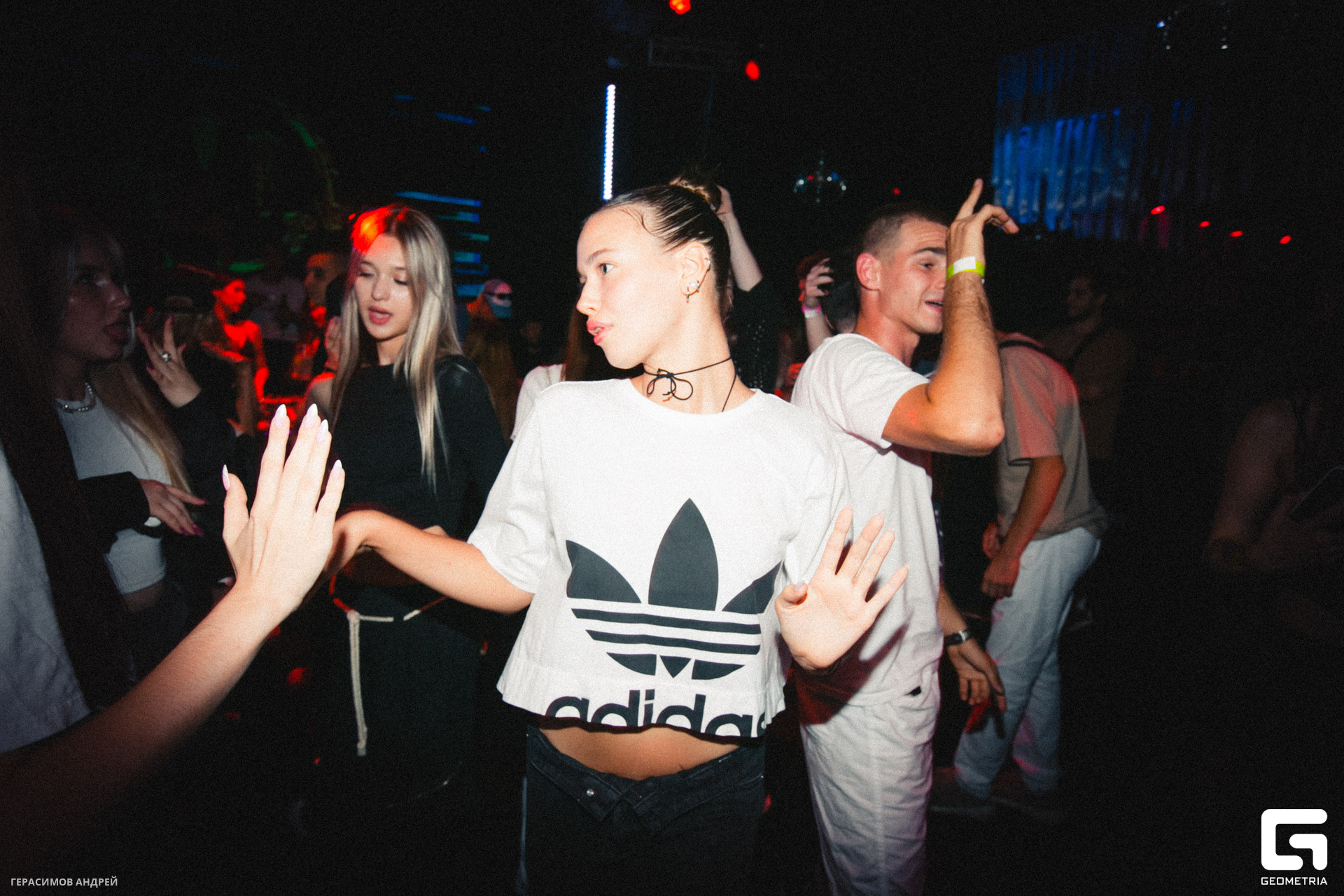 143 Repeat 26.08.jpg