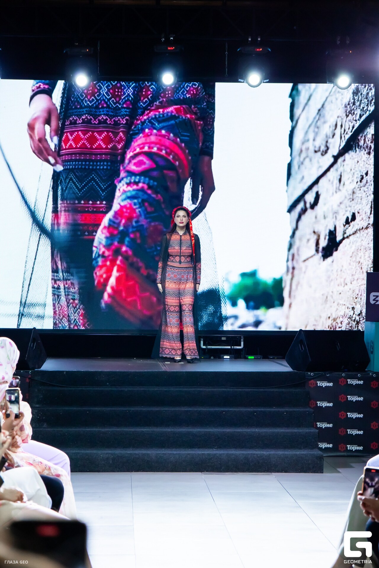 photo 163_resized.jpg