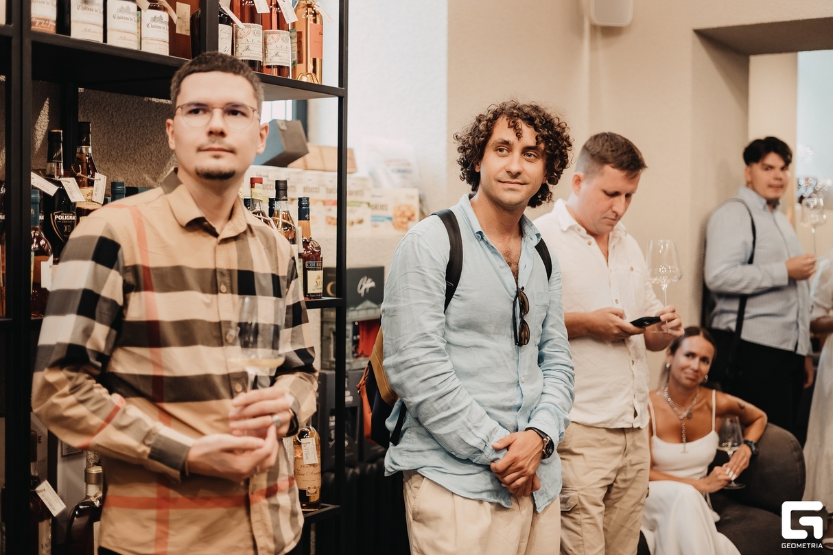 Розыгрыш от Enoteca Centrale 22