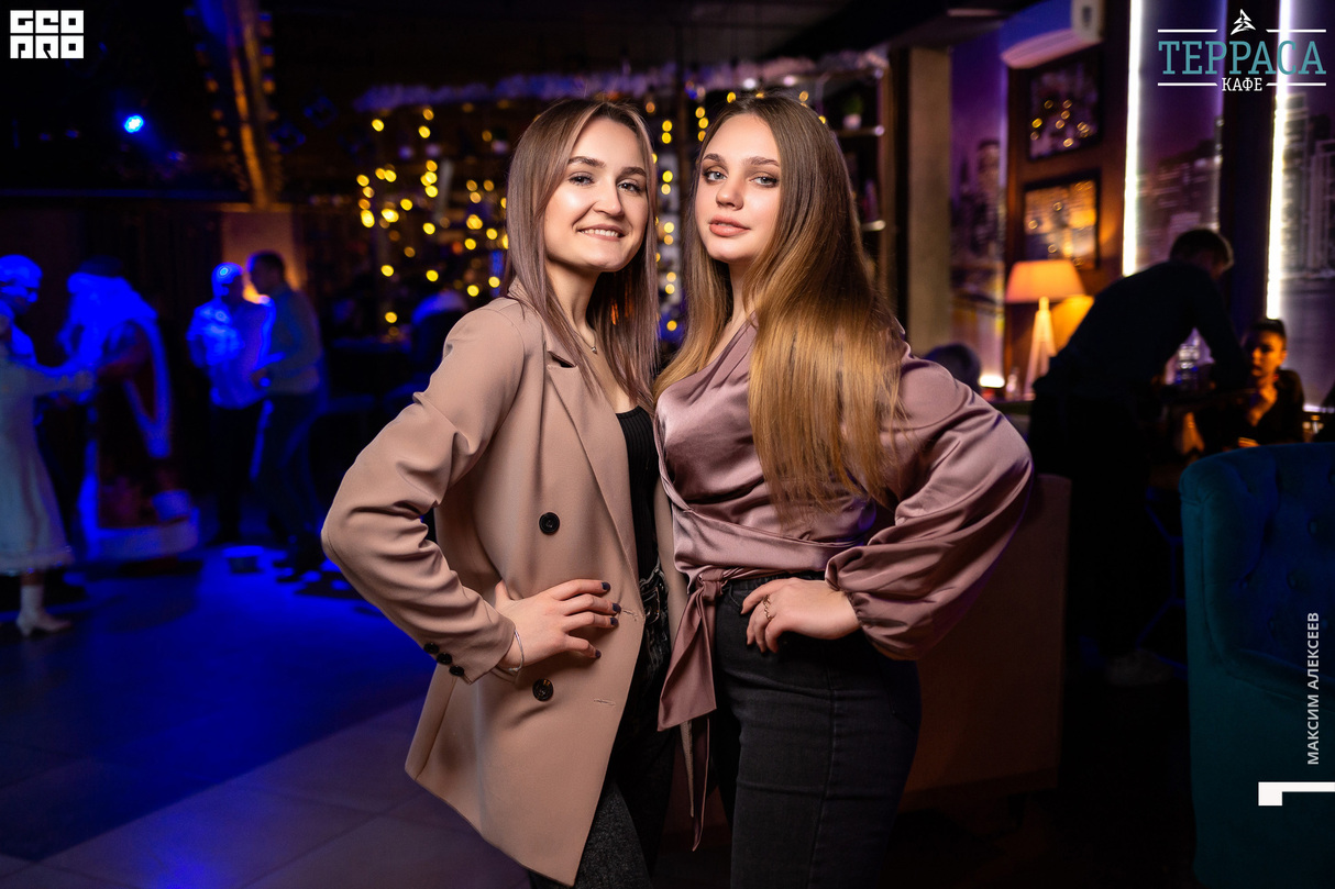 Суббота в Кафе Терраса 13