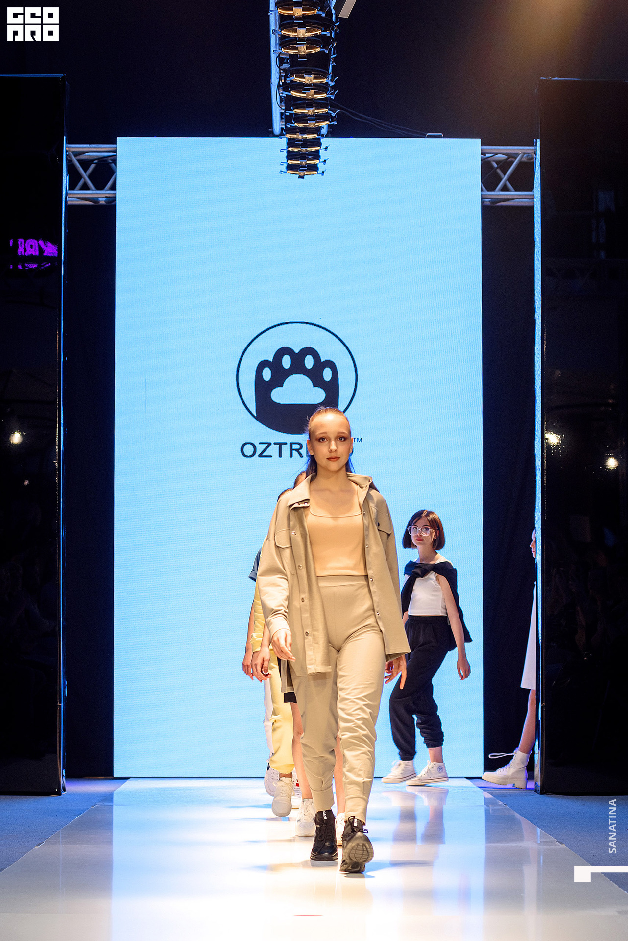 0452_2021-04-23_19-46-03 - Sanatina.jpg