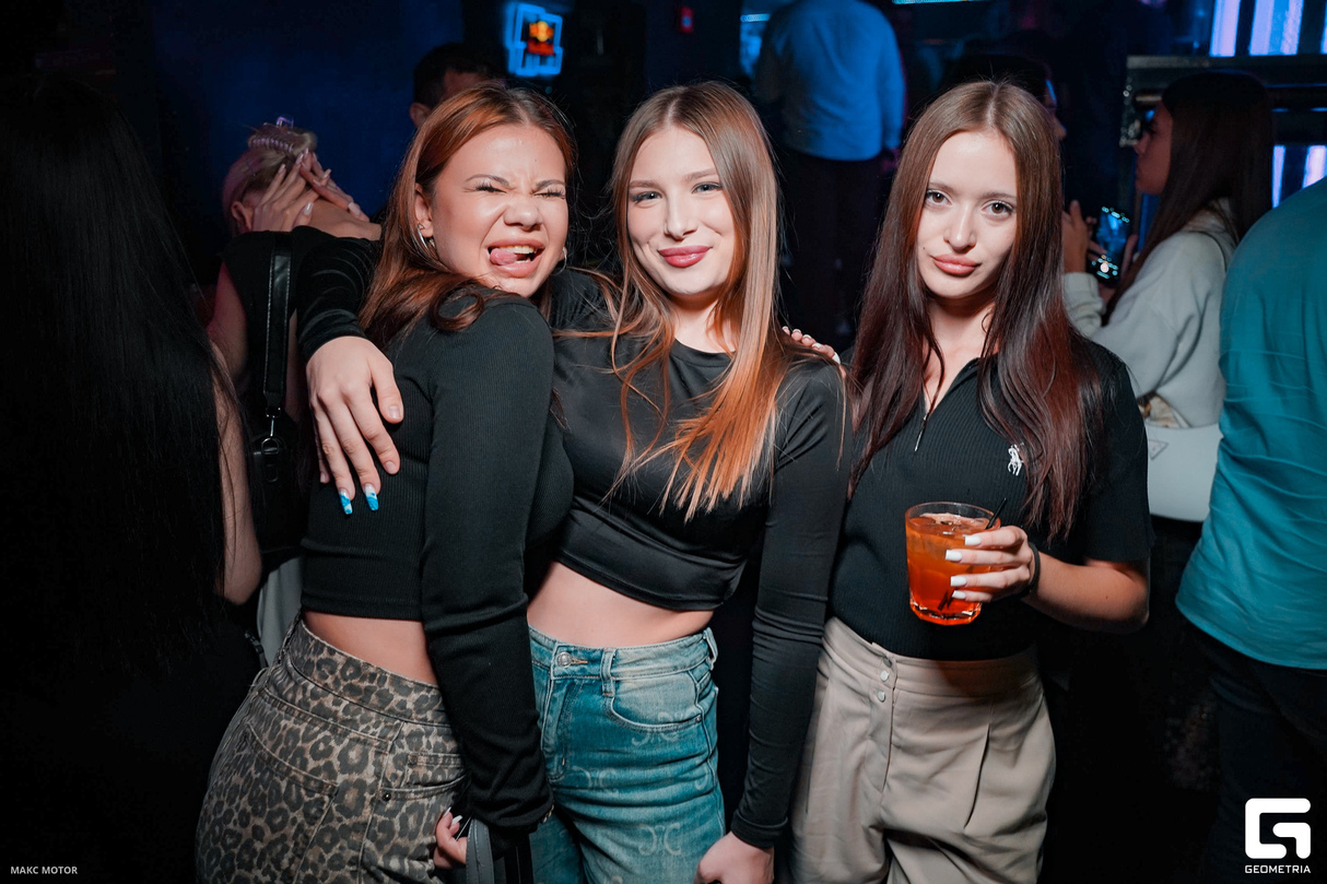 Saturday Night 16