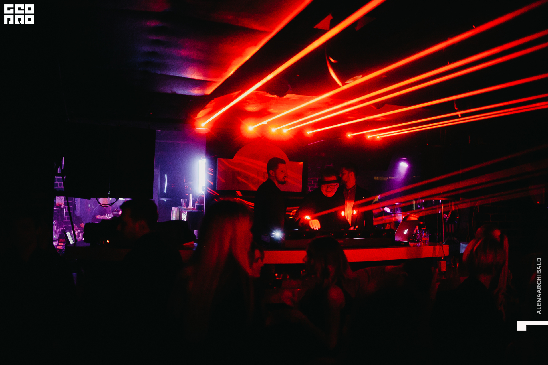 2021-04-10 00-46-23_alenaarchibald_002.JPG