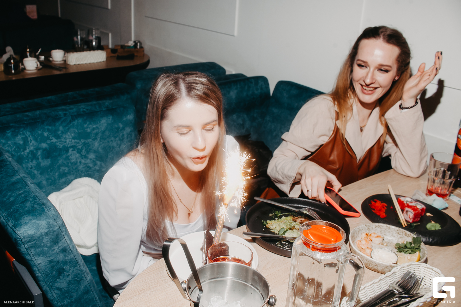 2023-12-08 20-00-38_alenaarchibald073.JPG