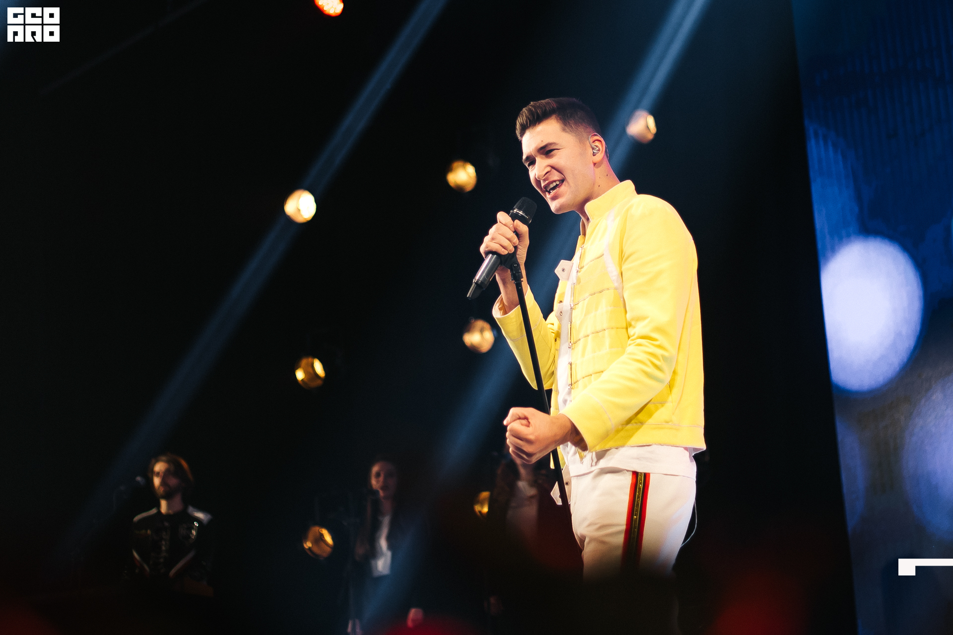 284_21-12-09 ISAEVA KASHIN SHVETS.jpg