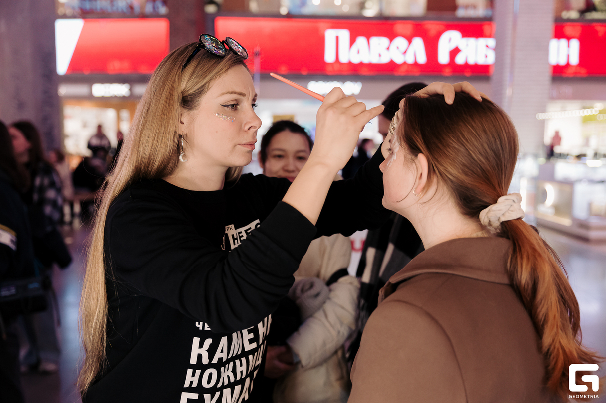 Чемпионат по игре «Камень, Ножницы, Бумага» 11