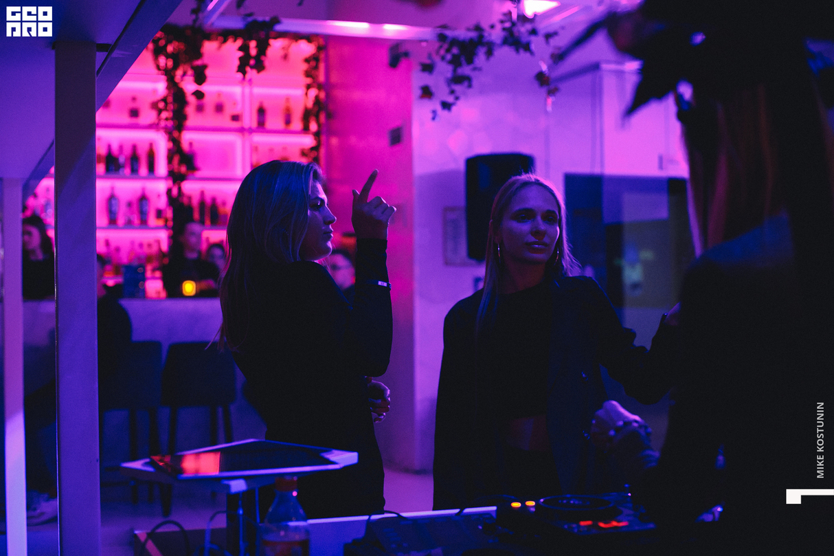 HOUSE MUSIC by EVA KARI 28