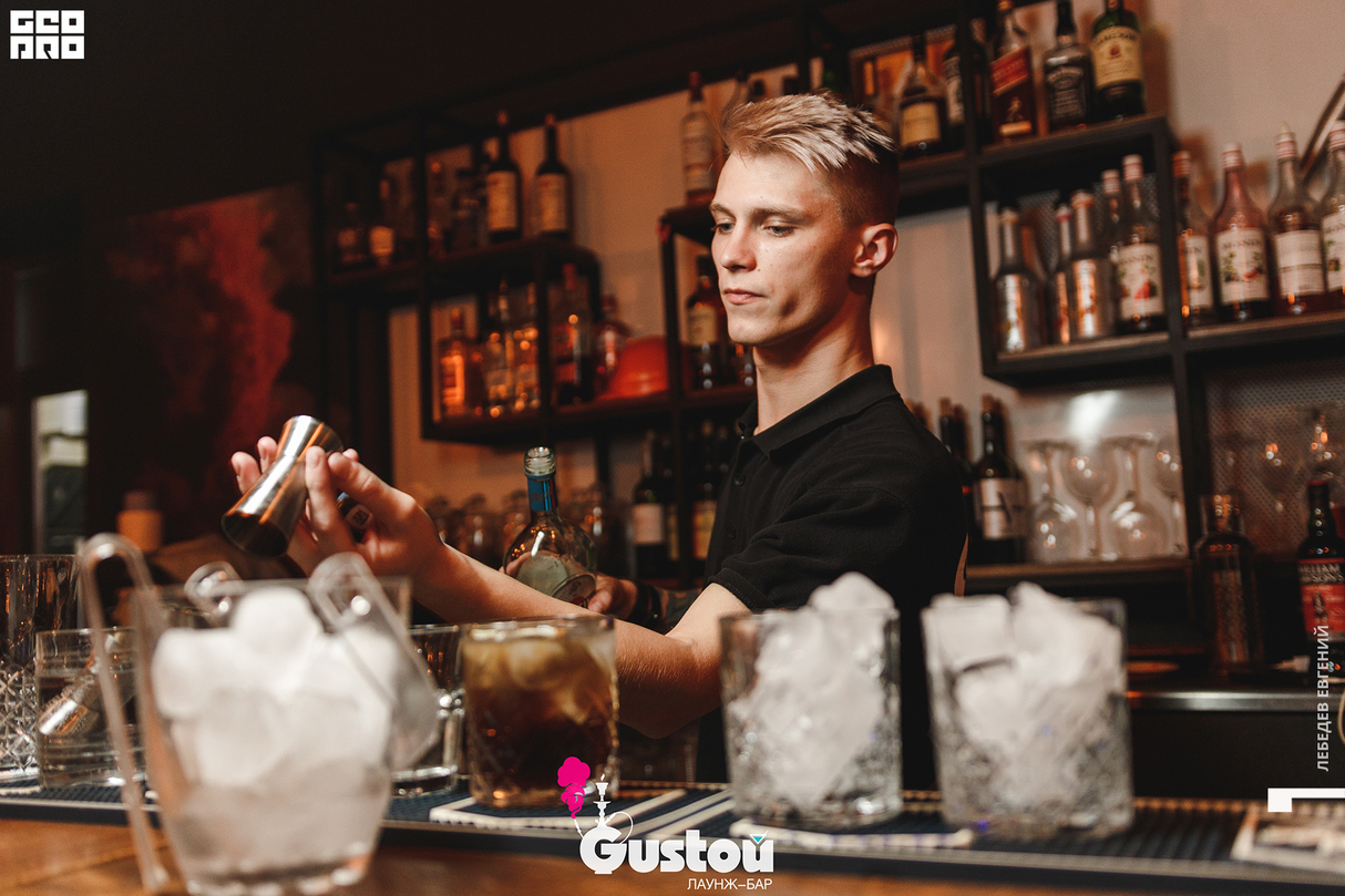 BIRTHDAY PARTY GUSTOU LOUNGE BAR 18