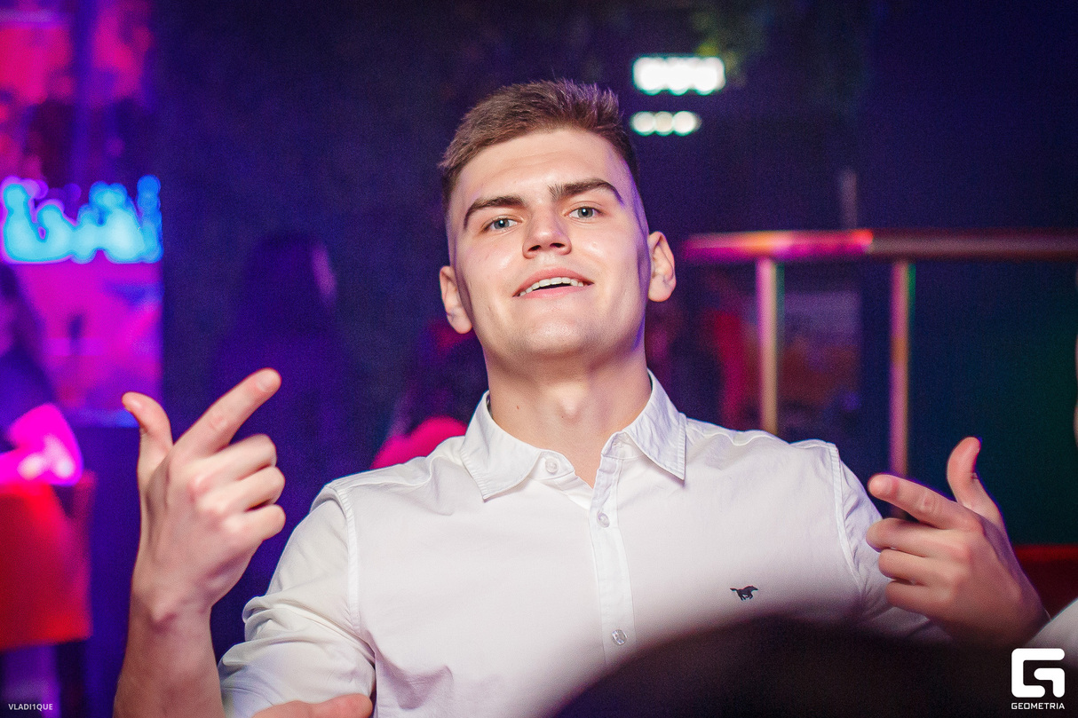 Weekend Party 28