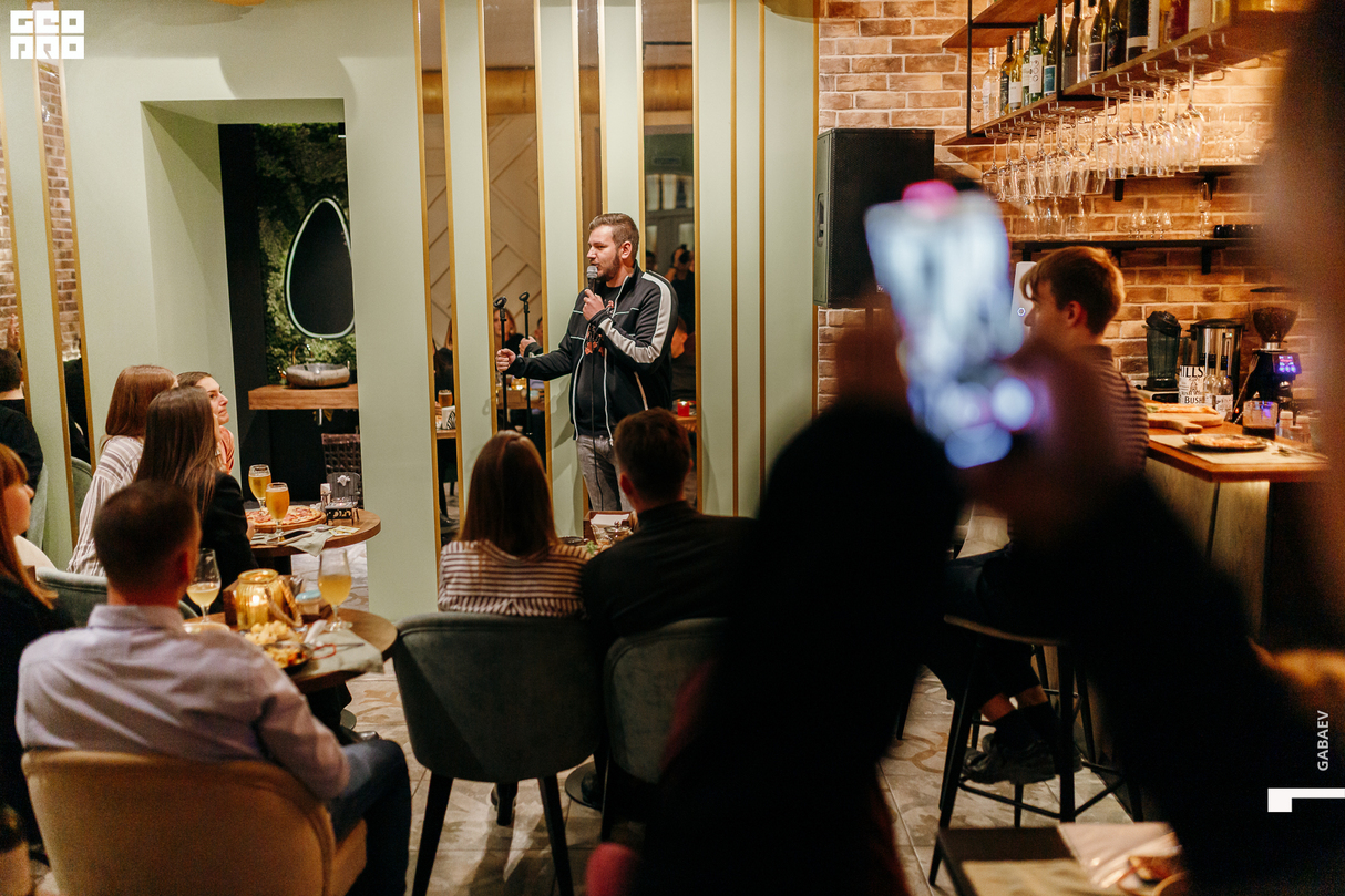 Stand Up Sevastopol 13