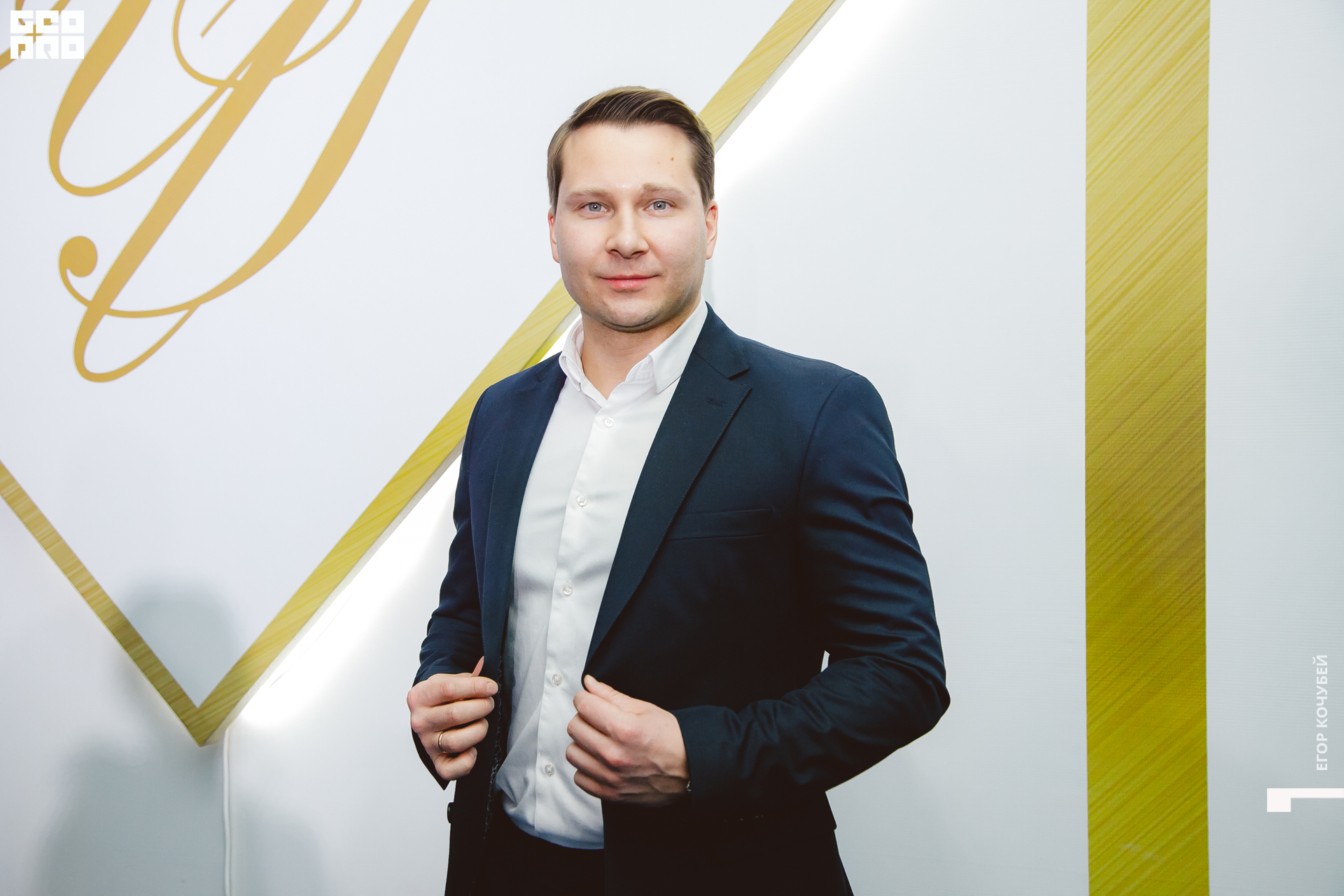 346   120422  230717 .jpg