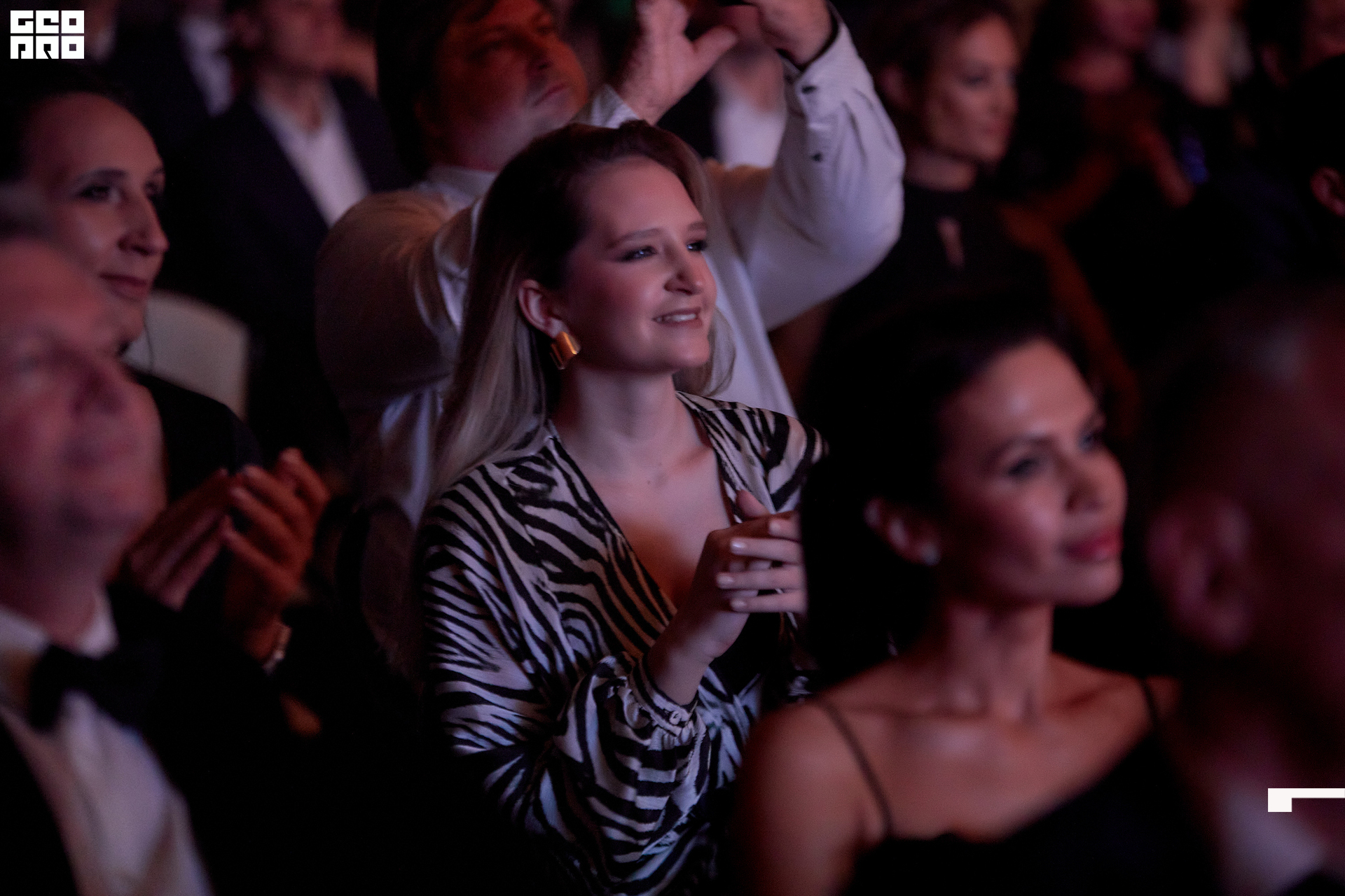 400_21-12-09 ISAEVA KASHIN SHVETS.jpg