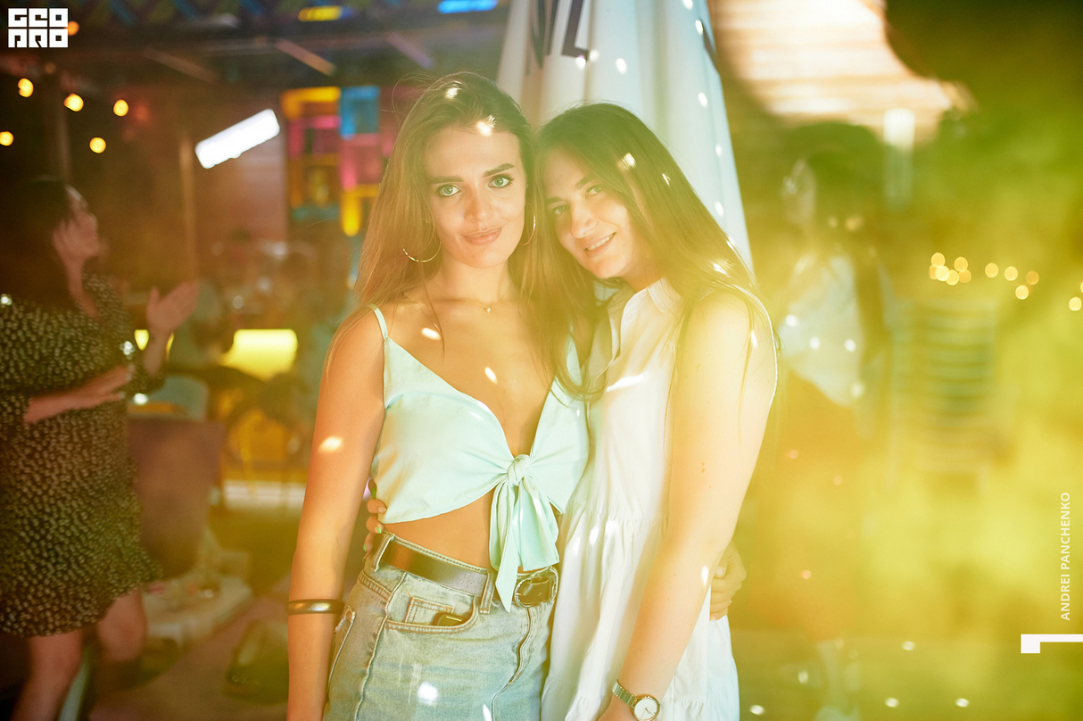 Night pool party 26