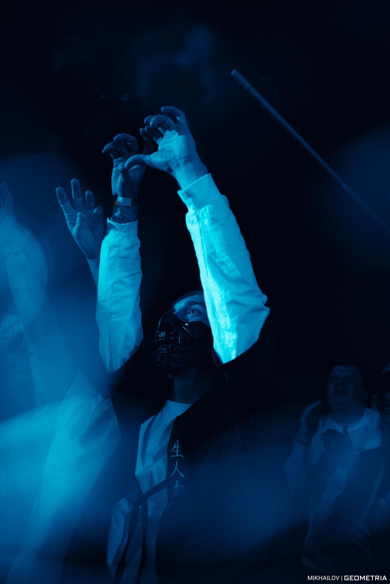 094-190425-5819 mikhailov-weblogo.jpg